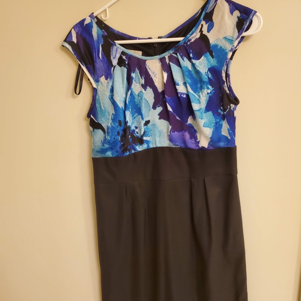 Dress Barn Dress size 6